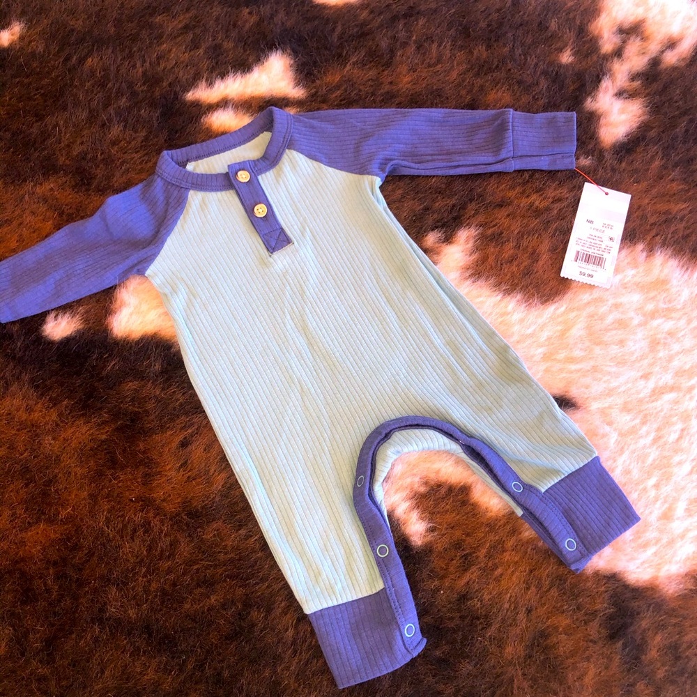 Super soft baby outfit